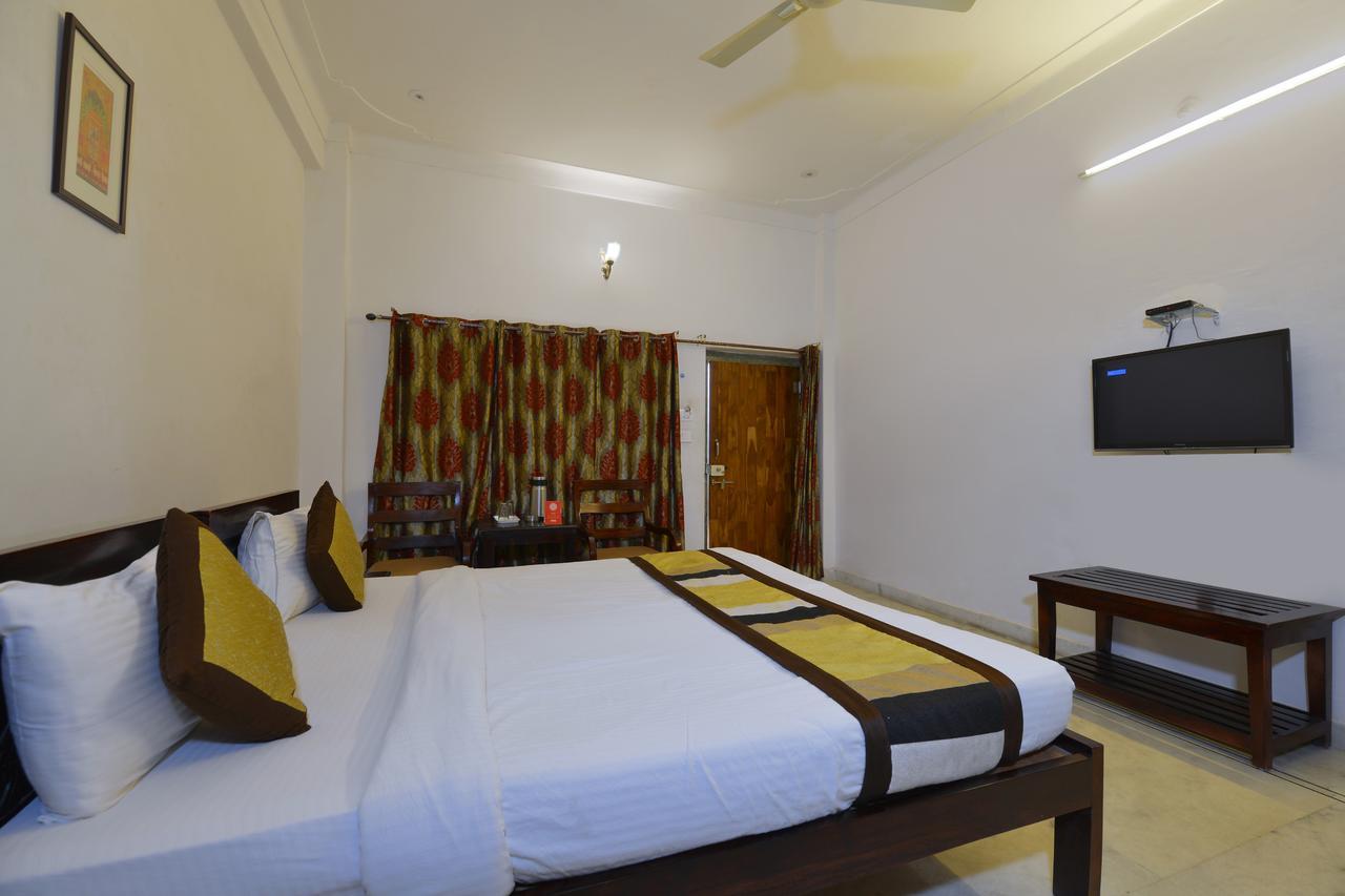 Oyo 1159 Hotel Chandra Prakash Udaipur Exterior foto