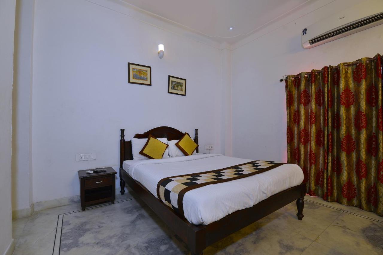 Oyo 1159 Hotel Chandra Prakash Udaipur Exterior foto